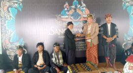 Pemerintah bersama tokoh adat dan budaya di Lombok Tengah menggelar Sangkep Warige penentuan bau nyale (Istimewa)