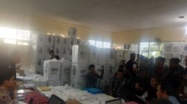 Rapat pleno pemutakhiran data di Kecamatan Praya Tengah, Kabupaten Lombok Tengah (Wawan/Koran Mandalika)