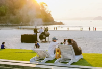 Pemandangan yang bisa wisatawan dapatkan di Lantis Beach Club Selong Belanak (Instagram Lantisclub)