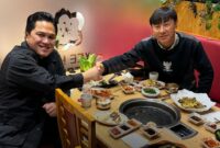 Erick Thohir dan Shin Tae Yong saat menikmati makanan khas Korea (Instagram Erick Thohir)