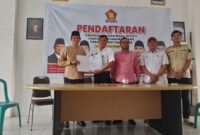 Wakil Bupati Lombok Tengah Muhamad Nursiah mendaftar sebagai bakal calon bupati lewat Gerindra (Wawan/Koran Mandalika)