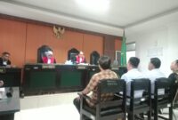 Proses sidang kasus penggelapan mobil di Pengadilan Negeri Praya (istimewa)