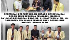 Mahasiswa Pendidikan Profesi Guru (PPG) Calon Guru (CG) Prodi Pendidikan IPS Gelombang 2, Menyelenggarakan Projek kepemimpinan dengan tema Peresmian Perpustakaan Aksara Cendekia, dan Bedah Buku Posibilisme (istimewa)