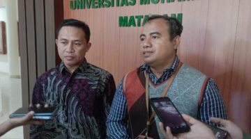 Perwakilan Aliansi Stop Kekerasan Seksual NTB Yan Mangandar Putra (kanan). Dekan Fakultas Hukum Universitas Muhammadiyah Mataram Hilman Syahrial (kiri) (Ahmad Chumaidi/Koran Mandalika)
