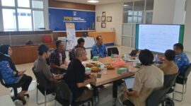 Dinas Komunikasi dan Informatika (Diskominfo) Kabupaten Lombok Tengah menggelar rapat persiapan Monitoring dan Evaluasi (Monev) Keterbukaan Informasi Publik (KIP) tingkat desa tahun 2025, Selasa (20/5/2025). (Dinas Kominfo Lombok Tengah)
