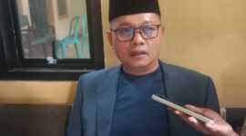 Lalu Muhamad Akhyar digadang-gadang sebagai kader Partai Golkar yang akan menduduki kursi Wakil Ketua I DPRD Lombok Tengah menggantikan almarhum Haji Lalu Ahmad Rumiawan yang meninggal dunia akibat kecelakaan. (Ahmad Sakurniawan/Koran Mandalika)