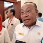 Sekertaris Daerah (Sekda) NTB Lalu Gita Ariadi memberikan kepercayaan kepada Kepala Dinas Pemuda dan Olahraga (Dispora) NTB Haji Wirawan untuk mengawasi proses persiapan Fornas VIII 2025. (Ahmad Chumaidi/Koran Mandalika)