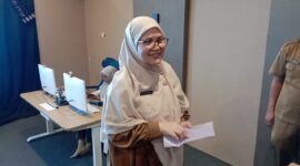 Plh. Kepala Dinas Kesehatan NTB, Tuti Herawati. (Ahmad Chumaidi/Koran Mandalika)