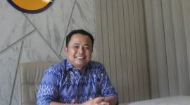 Anggota DPRD Kabupaten Lombok Tengah Ahmad Syamsul Hadi turut merespons soal video viral Bupati Lombok Timur mengusir seorang bootman asal Lombok Tengah yang membawa tamunya berselancar di Teluk Ekas. (istimewa)