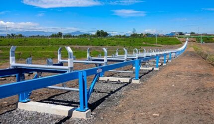 Jalur
penyangga sistem ban berjalan (conveyor belt support structure)    