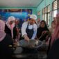 Mahasiswa Fakultas Bisnis LSPR menggelar pelatihan pembuatan abon ikan menyasar masyarakat Desa Persiapan Blongas, Lombok Barat (Ist)