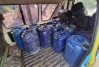 Petani di Lombok Timur Diciduk! 1.734 Liter Pertalite Subsidi Disita Polisi Saat Digerebek di Rumahnya