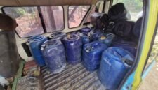 Petani di Lombok Timur Diciduk! 1.734 Liter Pertalite Subsidi Disita Polisi Saat Digerebek di Rumahnya