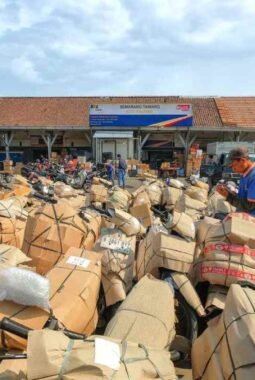 KAI Logistik Distribusikan 122 Ribu Unit Sepeda Motor hingga Triwulan III 2026