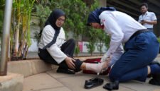 LRT Jabodebek Perkuat Kesiapsiagaan Petugas untuk Lindungi Pengguna dalam Kondisi Darurat LRT Jabodebek Perkuat Kesiapsiagaan Petugas untuk Lindungi Pengguna dalam Kondisi Darurat