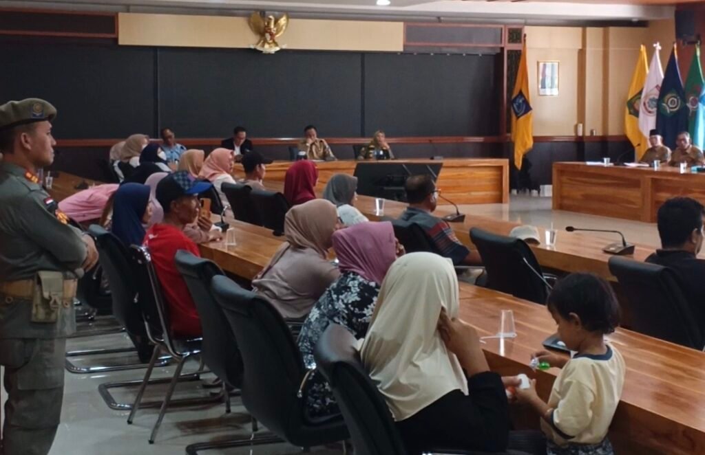 Petani Tembakau Loteng Tuntut Hak, Pemprov NTB Janji Evaluasi