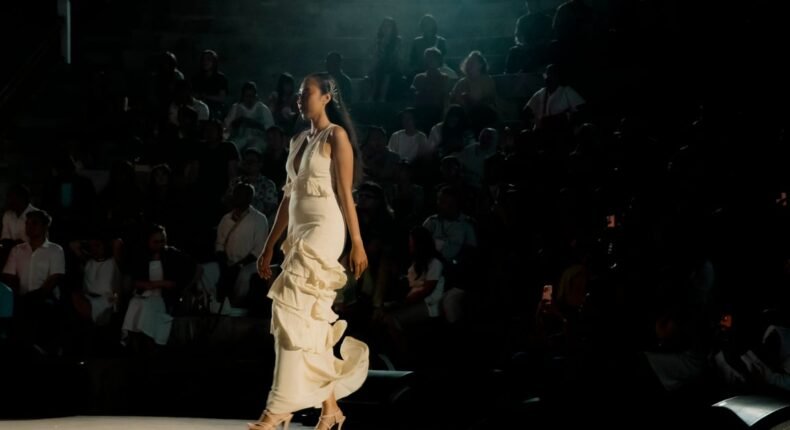 Sira Village Hadirkan Fashion Show dengan Konsep Sustainability melalui Labdanation Fashion Week Season III