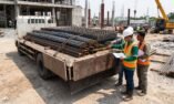 Material Besi Sampai di Proyek, Siapa yang Memeriksa Sebelum Dibongkar?