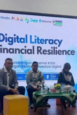 Dhiraj Kelly Bersama Smartin dan UHAMKA Resmi Luncurkan Klub Investasi untuk Tingkatkan Literasi Keuangan Mahasiswa