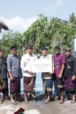 Sambut HUT ke-70, SUCOFINDO Perkuat Kepedulian Sosial melalui Bantuan Air Bersih di Bali
