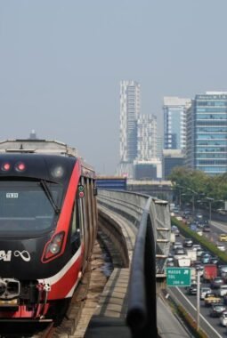 Pengguna LRT Jabodebek Tumbuh 18 Persen pada September 2026
