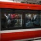 Sebanyak 514 Barang Tertinggal di Bulan Oktober, LRT Jabodebek : Perhatikan Kembali Barang Bawaan Anda