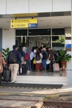 Selama Dilayani PT Railink, KAI Bandara dari Stasiun Wates Layani 948.336 Penumpang