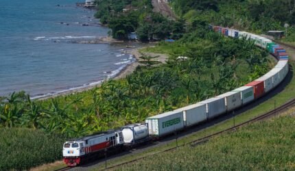 KAI Logistik Kembangkan Green Freight Service, Dorong Pertumbuhan Angkutan Kereta Api Kontainer dan Dekarbonisasi Rantai Pasok