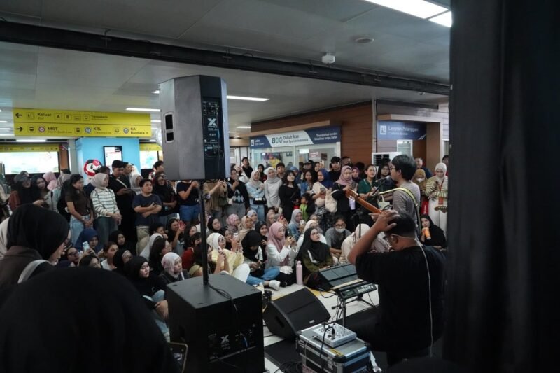 LRT Jabodebek Hadirkan Hiburan Musik Gratis di Stasiun, Perkaya Pengalaman Perjalanan Masyarakat